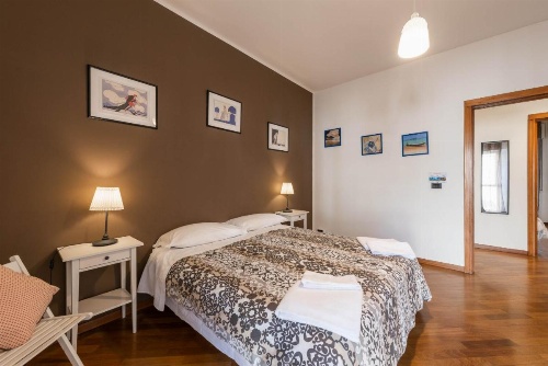 Apartments Black&White - Youtown image 13