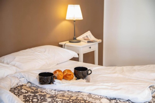 Apartments Black&White - Youtown image 5